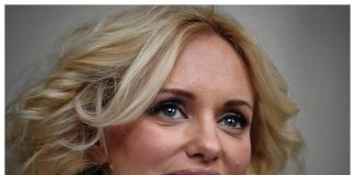Justine Mattera a domenica in