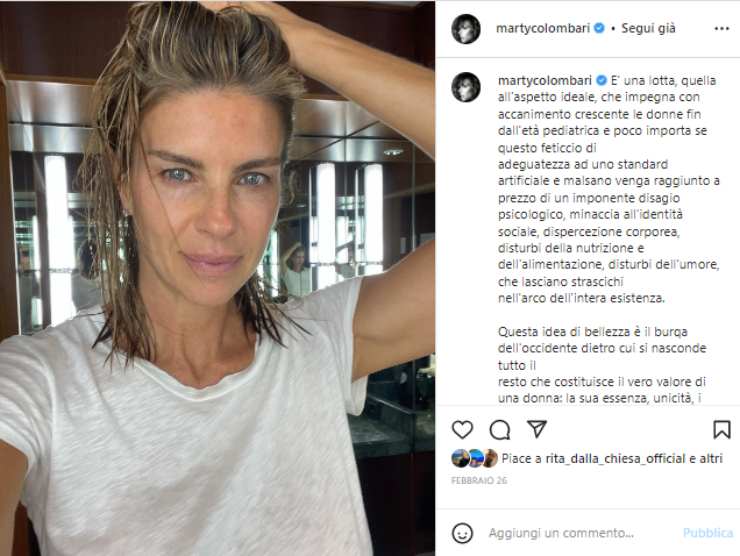 Martina Colombari al naturale