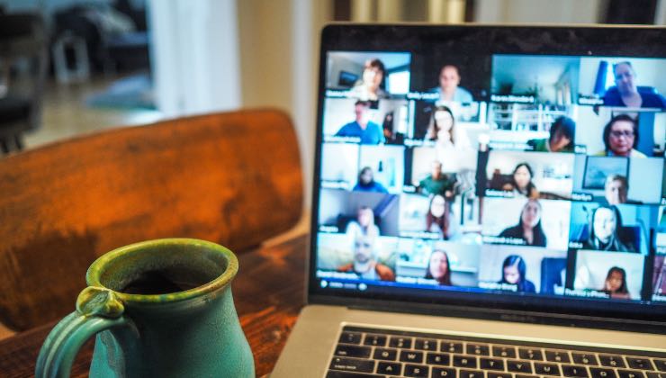 Videocall continue? Usa questa tecnica e resetta il cervello in 10 minuti