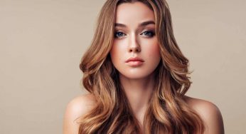 Onde morbidissime effetto sirena: il look dell’estate da realizzare senza piastra|In 5 minuti vedrai che stile unico