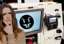 soldi delle mance self-checkout