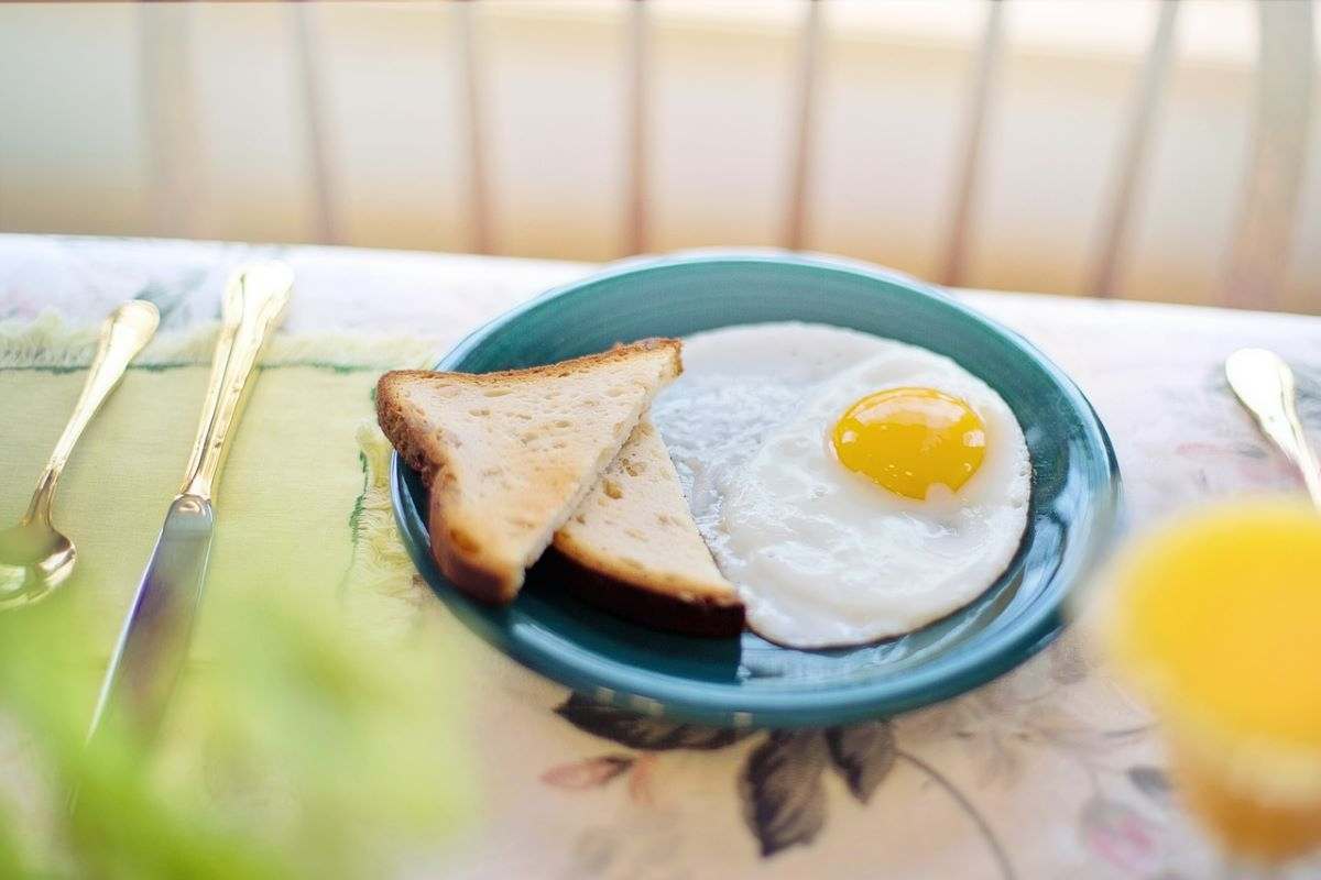 quante proteine mangiare al giorno