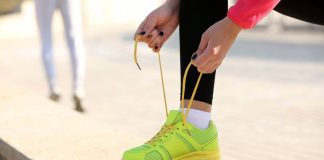 Lacci scarpe a cosa serve il primo foro
