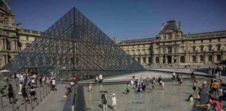 Opere trafugate dal Louvre