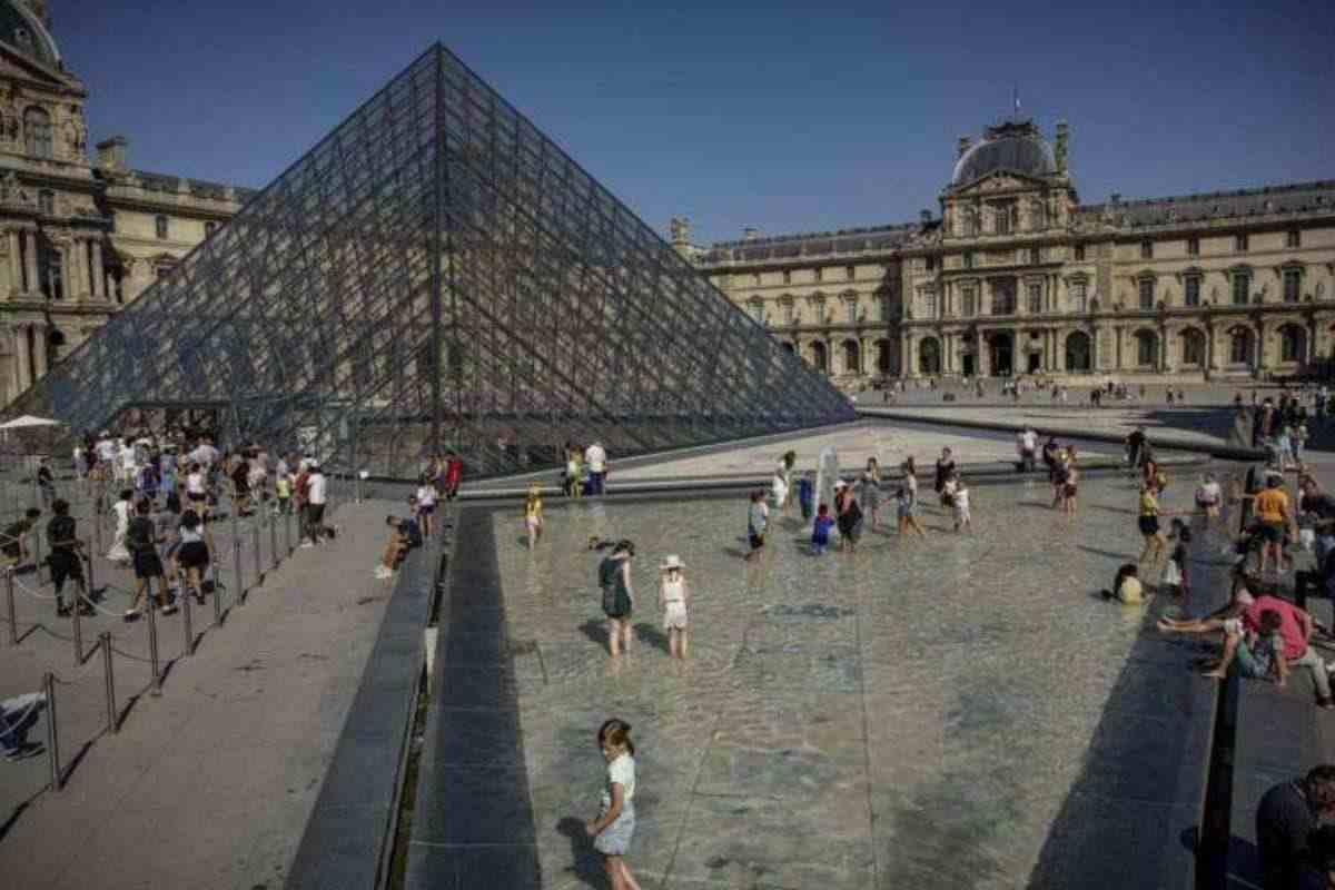 Opere trafugate dal Louvre