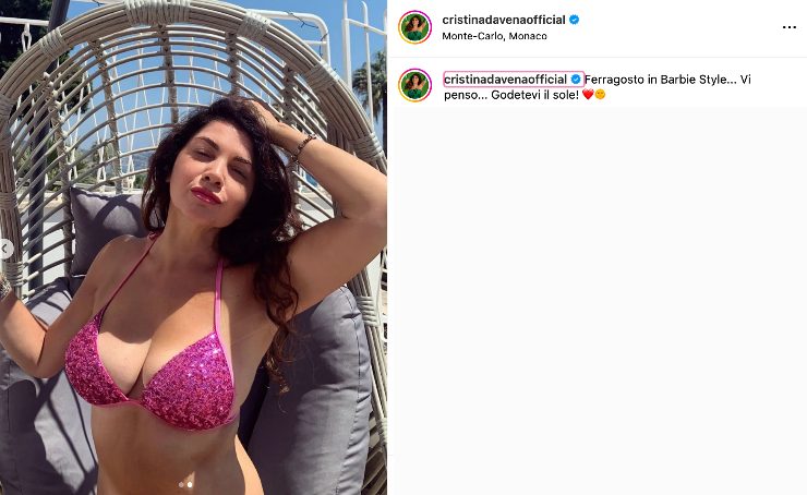 cristina d'avena stupisce tutti in bikini 