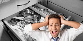 ordine cassetti trucco