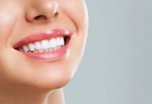 I denti trasparenti possono essere causati da diversi fattori